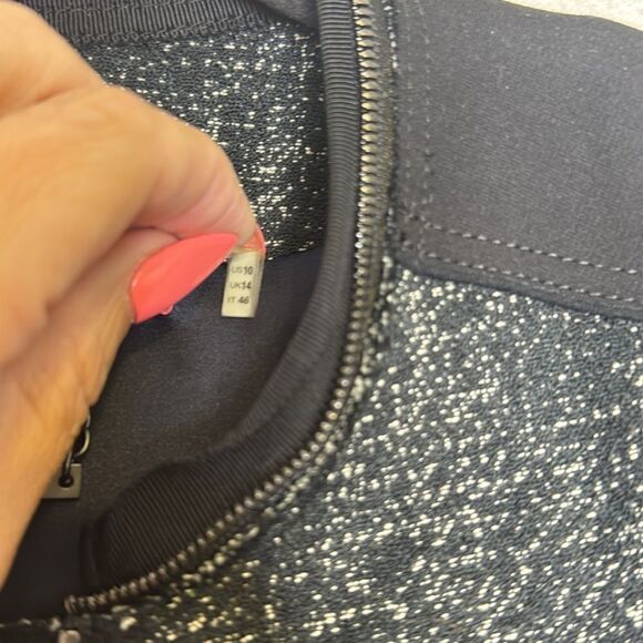 Elie Tahari Zip Front Tweed Crop Jacket Navy 10 - Picture 3 of 5